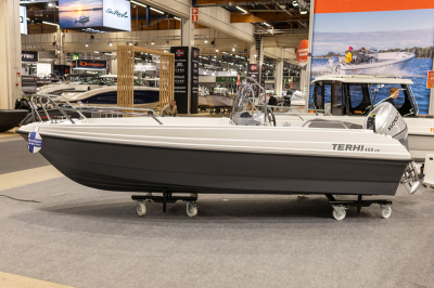 ABS Лодка 4.80м с централна конзола TERHI 480CC